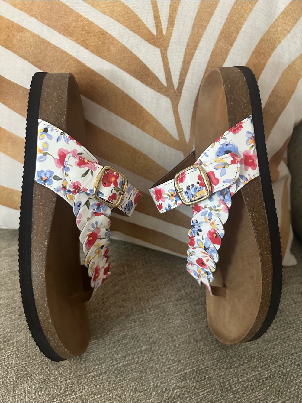 White Mountain Happier Floral Leather Footbed Sandals Size 9 Comfort Slides NEW - Picture 6 of 15